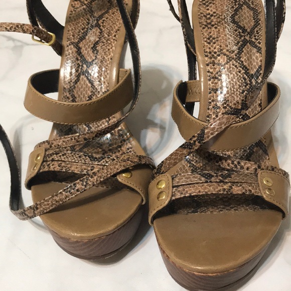 Shoe Dazzle 8.5 Snake skin look - Picture 2 of 4